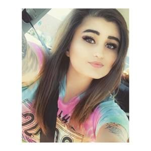 Meet your Posher, Melanie